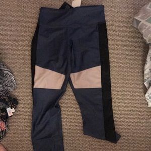 Reebok Capri workout pants